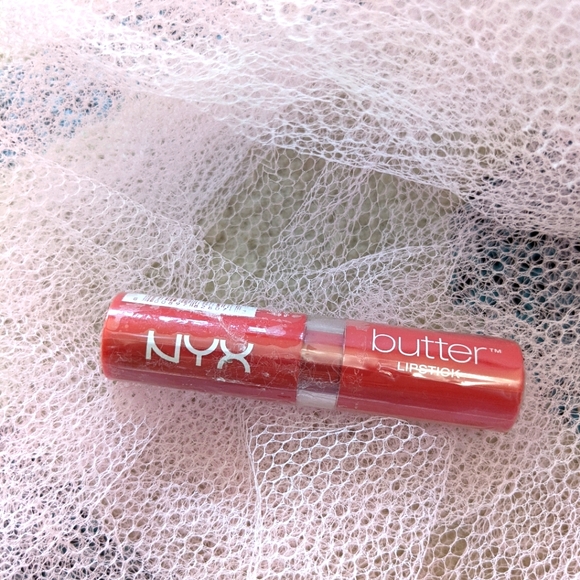 3/$14 NYX Staycation NIP Butter Lipstick - Picture 2 of 7